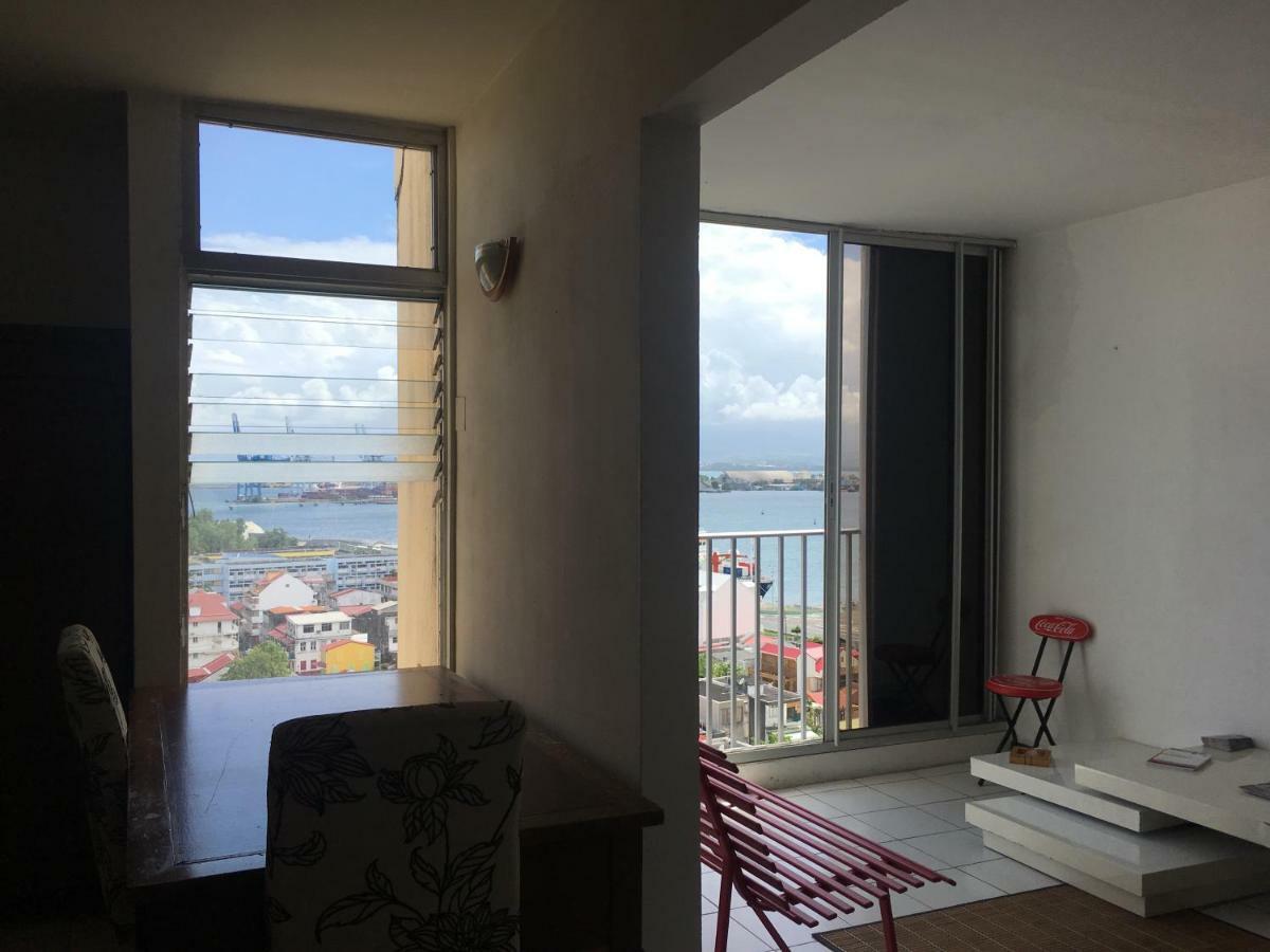 بوانت-آه-بيتر Tour Faidherbe 4 Residence Des Iles المظهر الخارجي الصورة