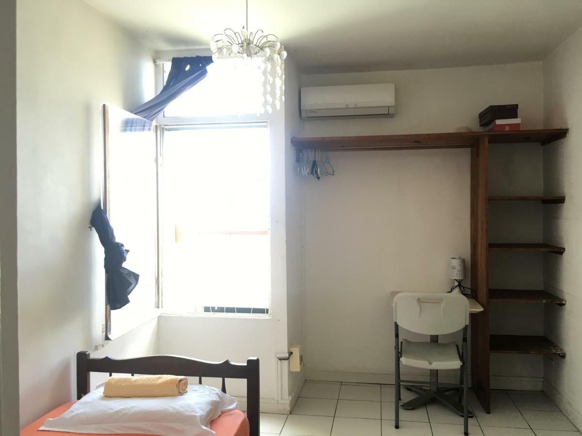 بوانت-آه-بيتر Tour Faidherbe 4 Residence Des Iles المظهر الخارجي الصورة